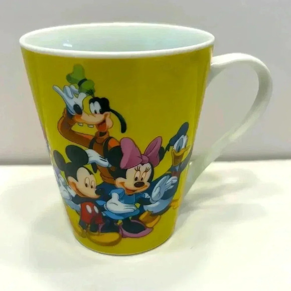 Disney Other - Disney Minnie‎ Mouse and friends coffee cup/mug 4” tall Mickey